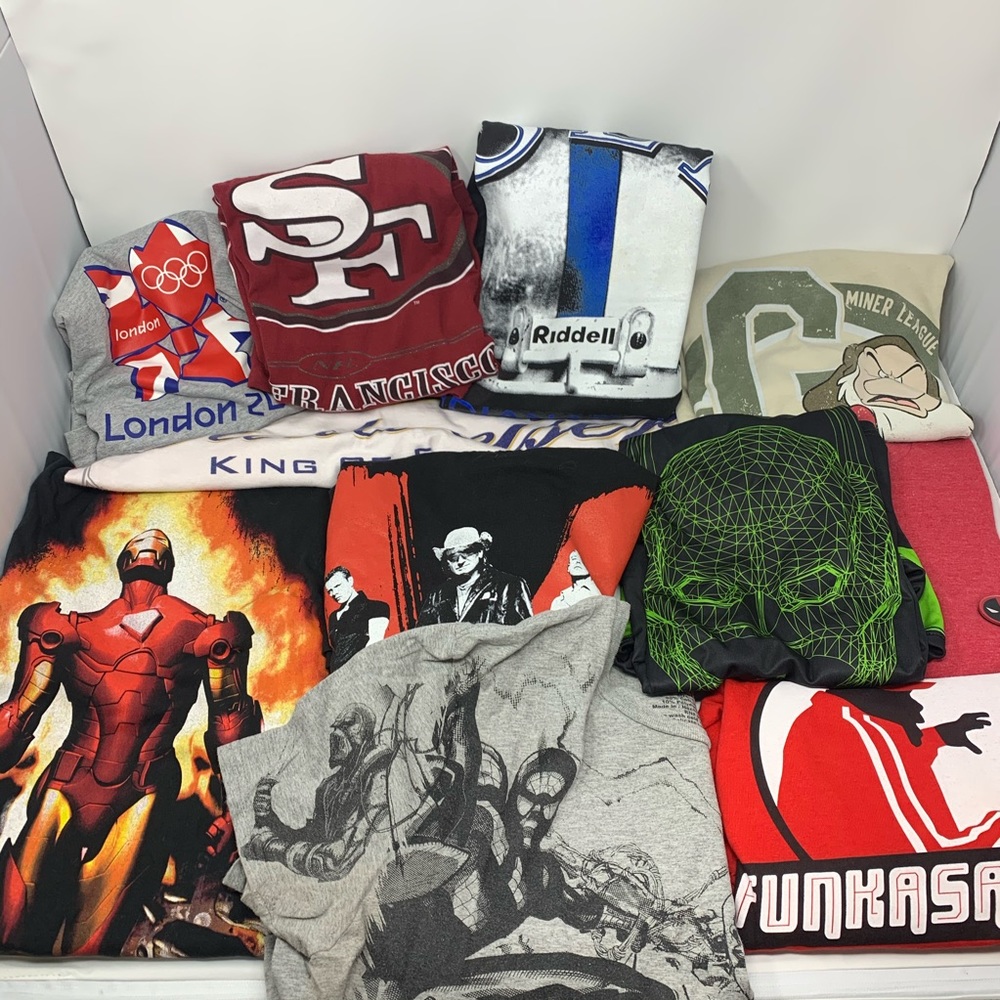 mens medium graphic shirt lot of 11